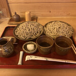 そば屋 福得妙満 - 福得蕎麦 大盛り(二枚) 濃い目のつゆの方も甘みがあって美味しいです♪