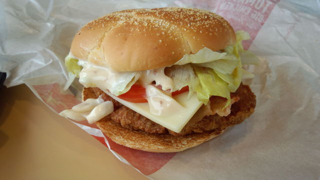 マクドナルド 八戸ピアドゥ店 - 本八戸（ハンバーガー）の写真