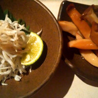 鉄板焼　ぼんの - ちりめんじゃこときのこ