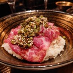 串揚げはやし - 馬肉丼