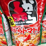オーケー - ★★赤からトマト 290円 ピリ辛で上手い。最後にリゾットにするといい。