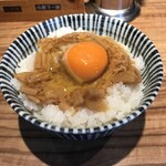 Chuukasoba Shigi - 高級卵となめ茸のかけご飯