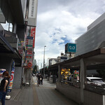 Supagetthinopancho - 昭和通り沿いに左へ　地下鉄入口のすぐ目の前にお店の円い看板が見えて来ました