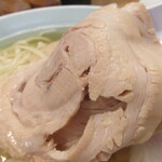 肉は柔でジューシー！