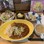 喫茶 コトリ - カレーランチ９００円