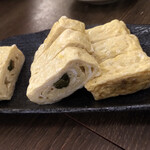 蝦夷前そばと豚丼 北堂 - 行者ニンニクの卵焼き