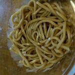 セブンイレブン - 麺はこんな感じ（ほぐし水投入前）