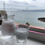 フィエスタ - 窓際に座れました