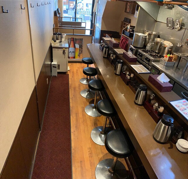 座席 麺屋 穂 みのり 十三 ラーメン 食べログ