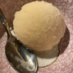 個室 黒豚しゃぶしゃぶと魚 まん - おっそわけの特大パフェ