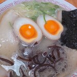 盛多や - ラーメン(煮卵トッピング)