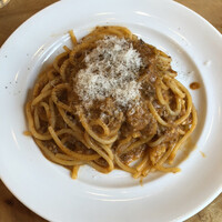 カルネジーオ イースト - 