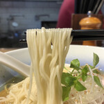ラーメン屋 トイ・ボックス - 塩の極細麺