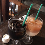 プー横丁 - アイスコーヒー  ミルクティー（アイス）