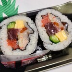 北辰鮨 - 海鮮太巻き(462円税)です。