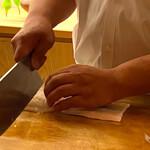 料理旅宿 井筒安 - 鱧の骨切り