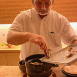 料理旅宿 井筒安 - 鮎の土鍋ご飯
