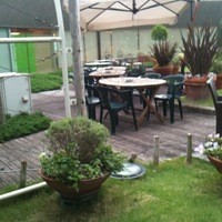 TOOTH TOOTH GARDEN RESTAURANT - 