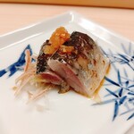 Sushidokoro Hayashi - いわし炙っておろし乗せちゃいました系のやつです。イワシは裏切らんすよね～