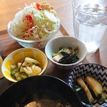 きぃちゃん食堂 - きぃちゃん定食、小鉢