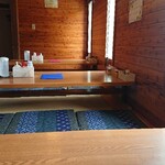 きぃちゃん食堂 - 店内、小上がり