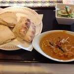 ロイヤルインド - チーズナンセット(チキンカレー)