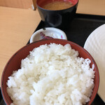 紀ノ川サービスエリア(上り線) フードコート - ご飯とみそ汁