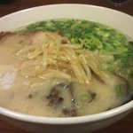 よかとこ - 博多トンコツラーメン６５０円