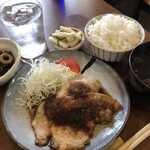 家庭料理居酒屋 よってって - ♪トンテキ定食 ¥500