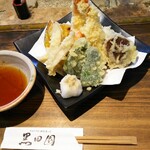 手打ちそばと朝宮茶の店 黒田園 - 天ぷら盛り合わせ