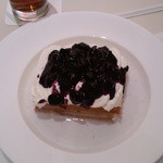 千疋屋総本店フルーツパーラー - ブルーベリーアメリカンショートケーキ（８００円）