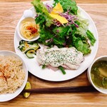 Cafe WASUGAZEN - 蒸し豚ヒレといんげんの冷製　白ごま風味の豆腐ソース