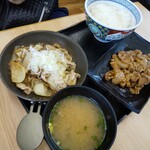 吉野家 - 牛皿ネギ塩豚定食６９８円