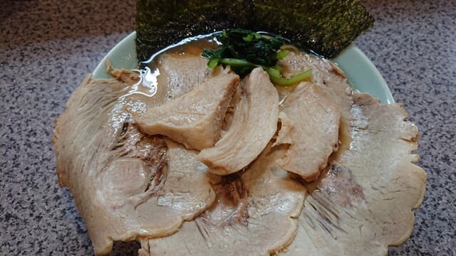 横浜屋 草薙店 よこはまや 草薙 ｊｒ ラーメン 食べログ