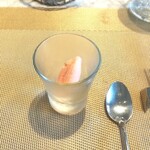 La Brianza - アメーラトマトのソルベ。お口直し。ふんわりクリーミー、やさしい甘さ。おいしい。