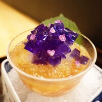 日本料理 直 - アジサイに見立ててあります♪