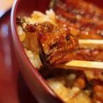 魚栄 - うな重喰らう