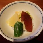 魚栄 - うな重 中串＋きも吸い　ズームアップ