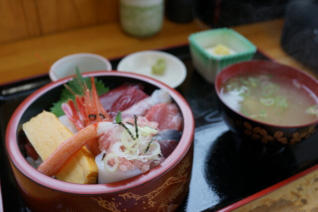 市場食堂 まぐろ屋 - 白河（海鮮丼）の写真