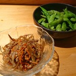 炭火焼鳥と水炊き 五郎一 - きんぴらごぼう&黒豆の枝豆
