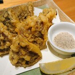 炭火焼鳥と水炊き 五郎一 - 椎茸の天ぷら