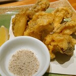 炭火焼鳥と水炊き 五郎一 - 椎茸の天ぷら