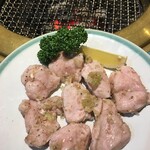 Sumibiyakiniku Koushin - 