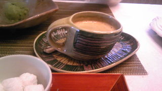 Hanamokuren - 変わったコーヒーカップ