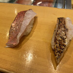 Tsukiji Sushisen - のどグロ炙り398円　　金目鯛炙り398円