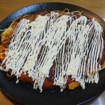 お好み焼き　ちゃくら - お好み焼きそば肉玉(税込)600円 に無料のマヨネーズをたっぷりトッピング！(2020.07.28)