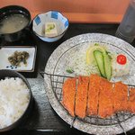 あじの花 - ロースカツ定食