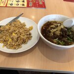 Kirinrou - ラーメンセット  ニンニク炒飯・台湾ラーメン