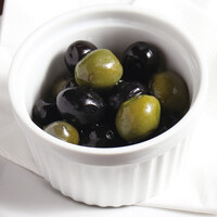 イタリア産 オリーブの盛り合わせ