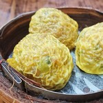 Sun Hing Restaurant - 料理写真:懷舊糯米包